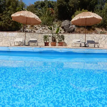 Oda ve Kahvaltı Lagabella
